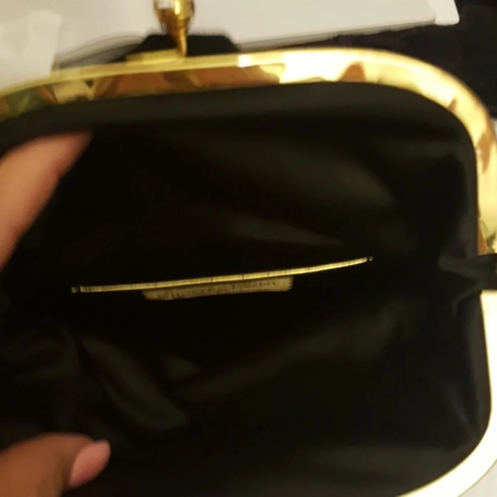 MARTHA KLEIN CREATION SATIN WEAVE CLUTCH‎ VINTAGE